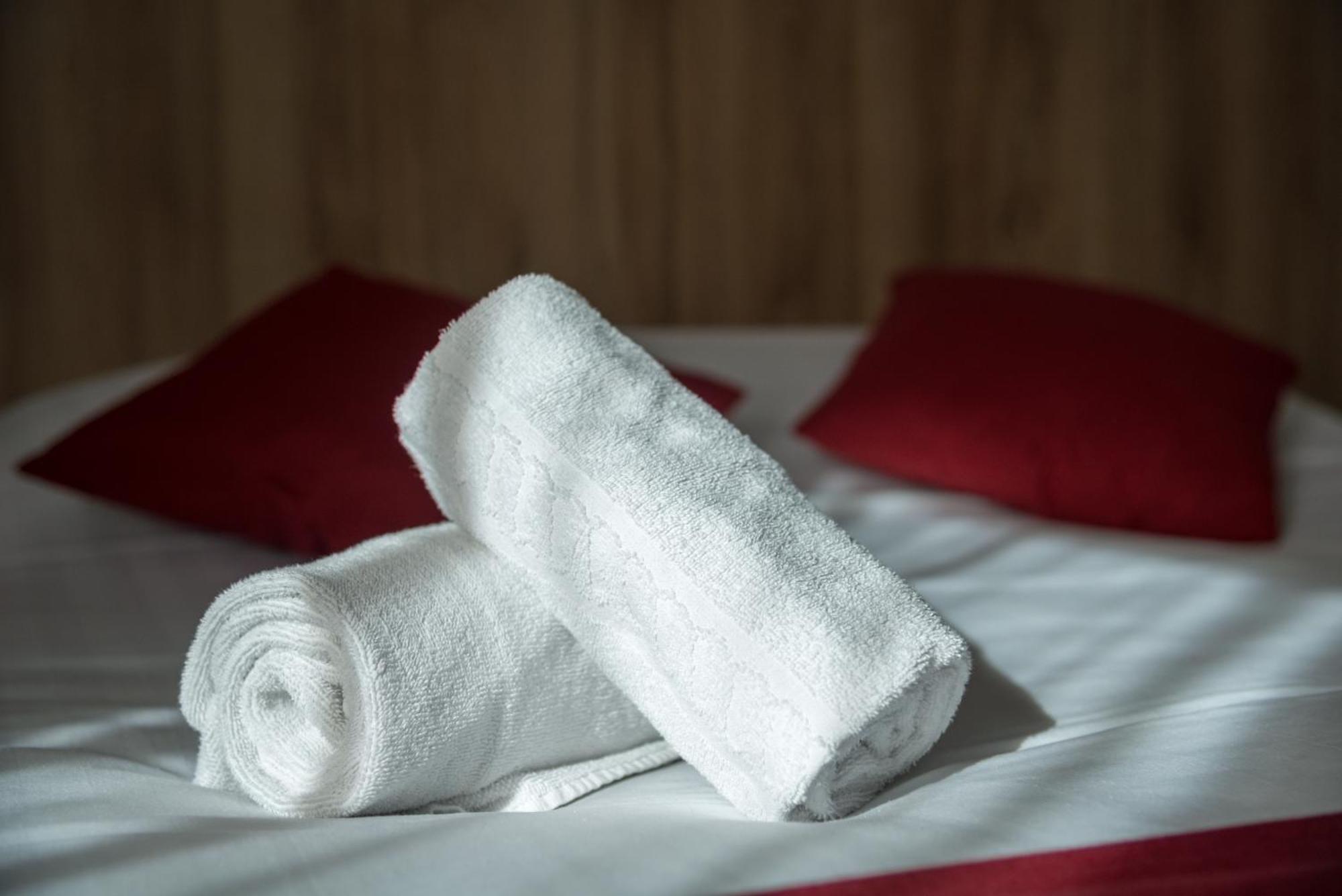Brit Hotel Plaisance A9/A61 Narbonne Dış mekan fotoğraf